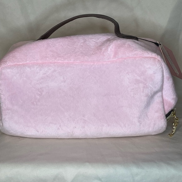 Juicy Couture Light Pink Cosmetic Case - Picture 2 of 5